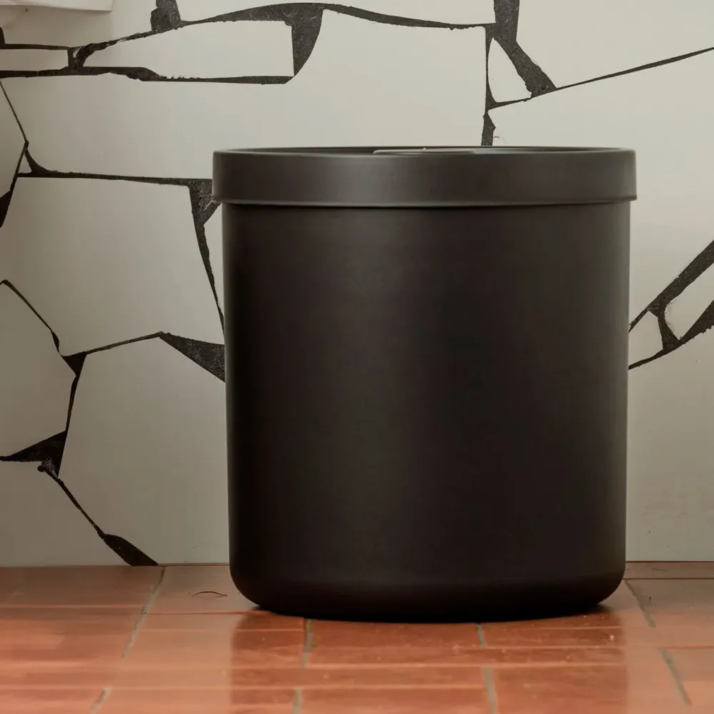 Cesta de basurera bold 6 litros color negro Madehome