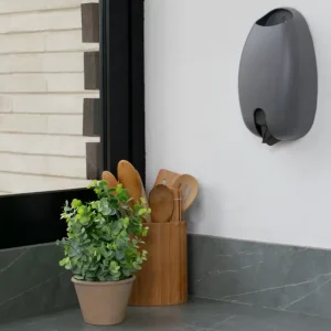 Dispensador para bolsas plásticas color plomo. Madehome