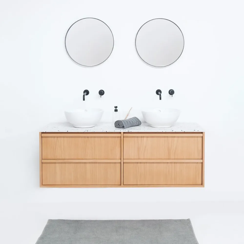 Mueble de baño escandinavo de roble Fien - Lavabos Alexis I - Placa superior de terrazo blanco - 150 cm