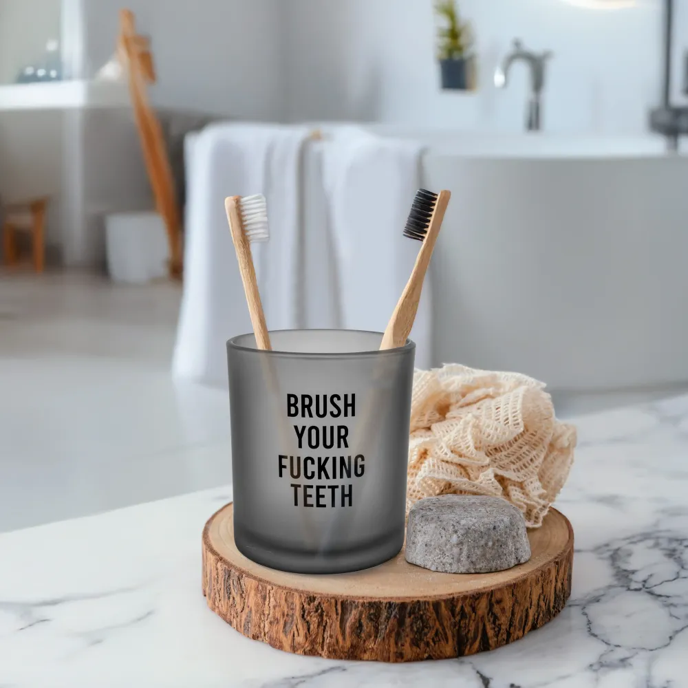 Vaso para cepillo de dientes “Brush your fucking teeth” para Baño Moderno