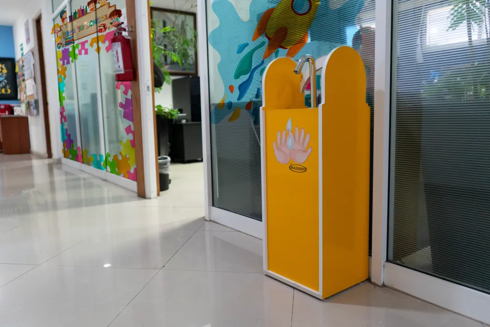 Dispensador DAN para niños Wasser Free Touch
