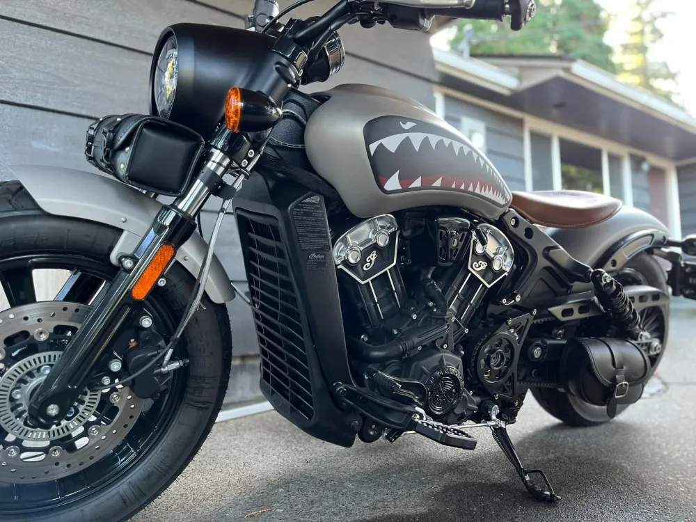 Bombardero - Indian Scout - Color del tanque total