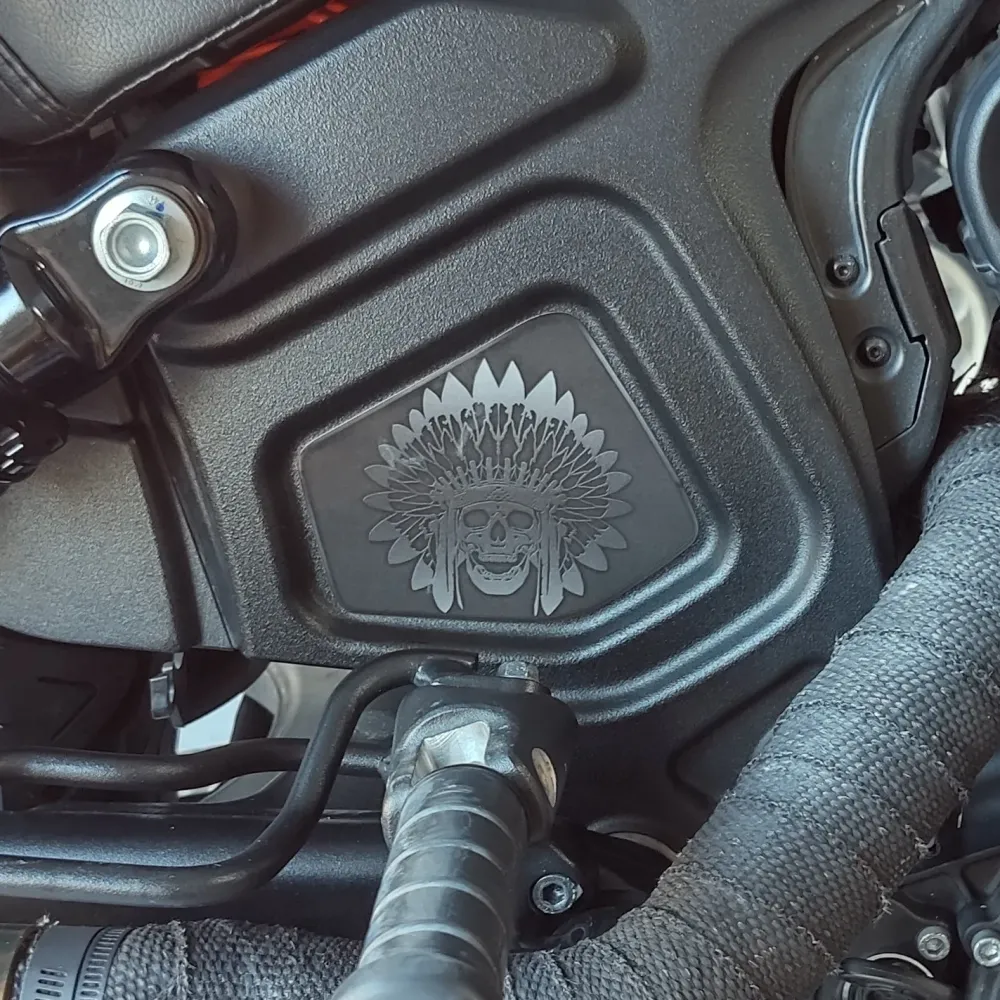 Inserto de marco medio Indian Scout - Skull Warbonnet V2