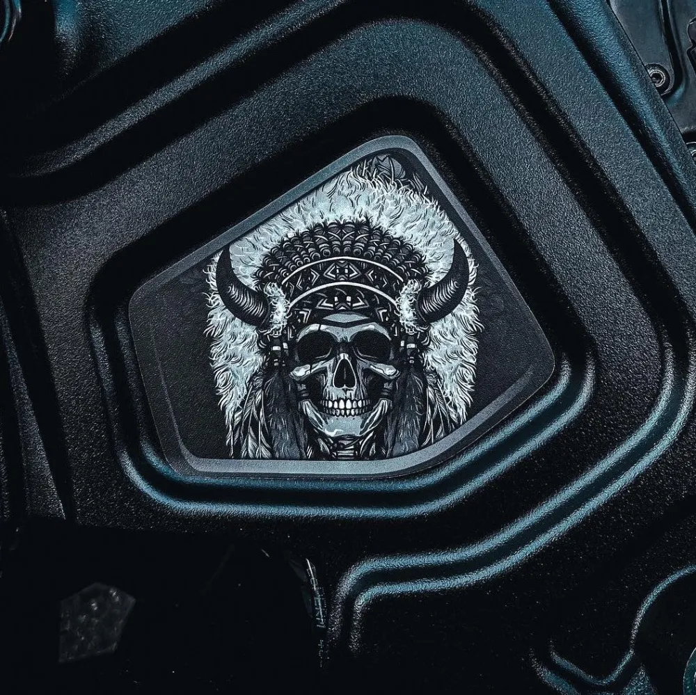 Inserto de marco medio Indian Scout - Skull Warbonnet 108 BW