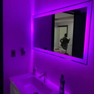 Espejo para baño con iluminación led. para Viaje