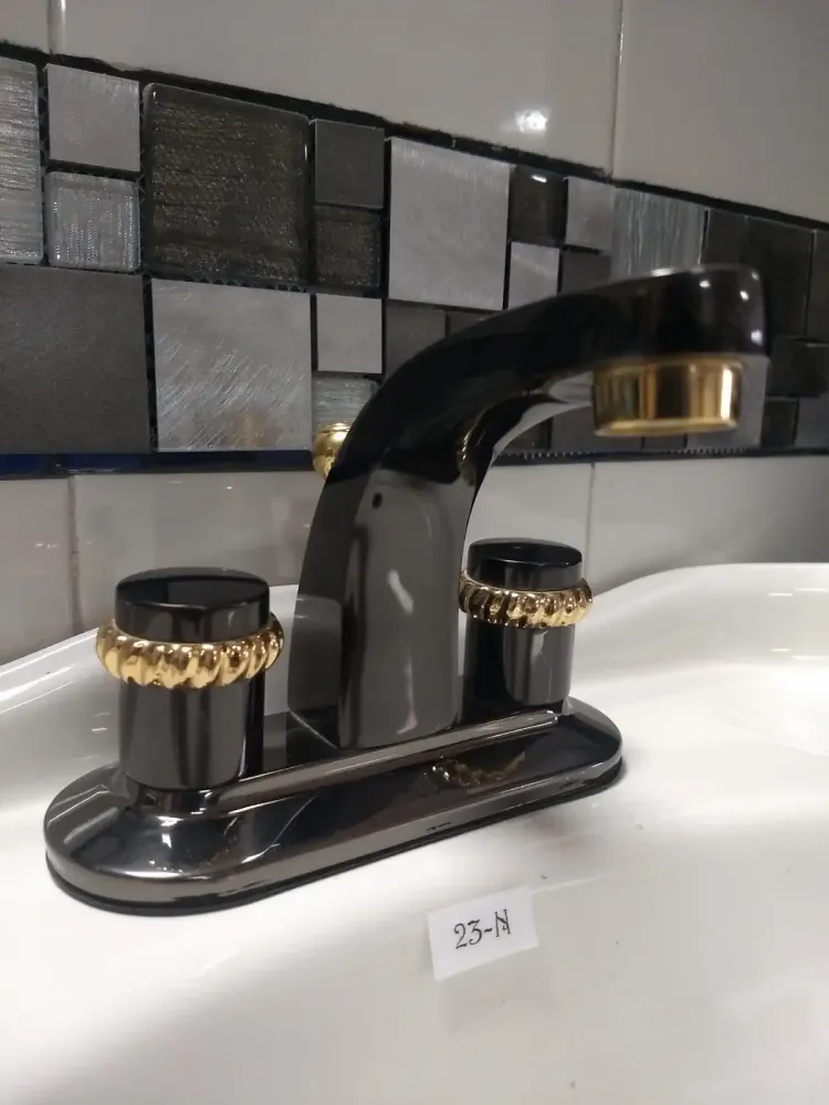 Mezcladora p/lavabo- mallorca - rugo con Ganchos para Toallas