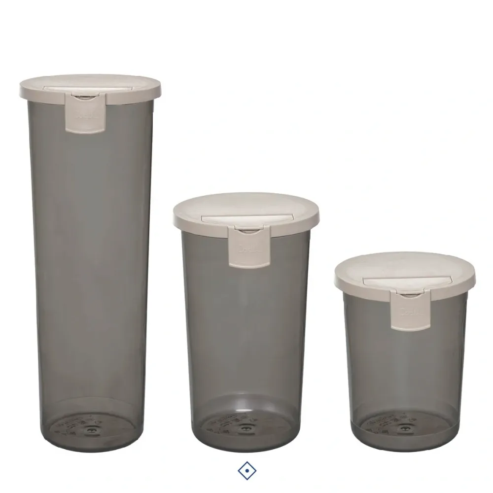 DISPENSADOR DE ALIMENTOS MEDIANO ICÓNICO BEIGE