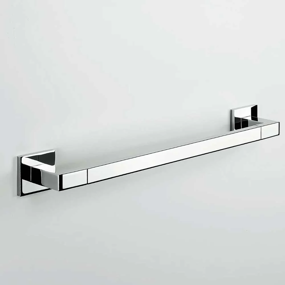 Porta toallas de baño de 69,5 cm de forma cuadrada en latón cromado Colombo Design colección BasicQ con fijación taco Acer...