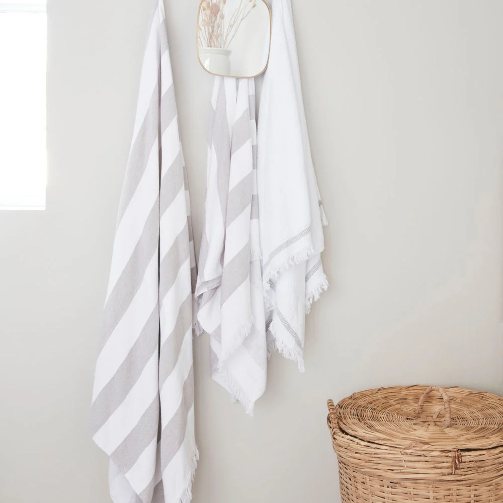 Meraki Toalla, 100x180 cm, blanco con rayas grises para Gimnasio